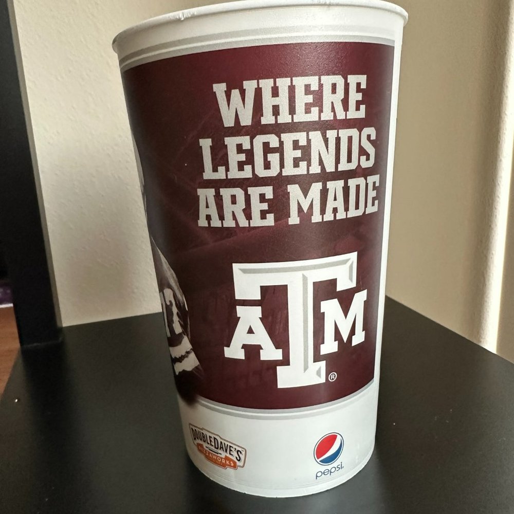 2016 Vintage Texas A&M Aggies SEC NCAA Stadium Beverage Cup 32 Ounces